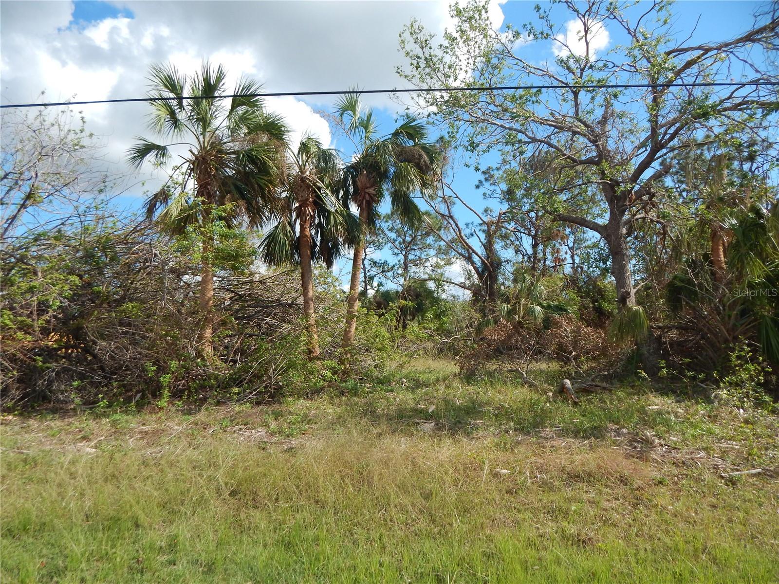 1292 EPPINGER DR, PORT CHARLOTTE, FL