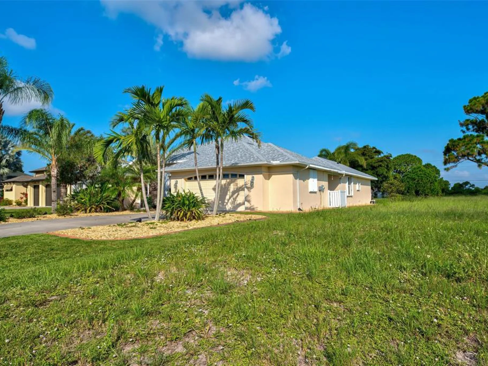 956 BOUNDARY BLVD, ROTONDA WEST, FL — photo 2