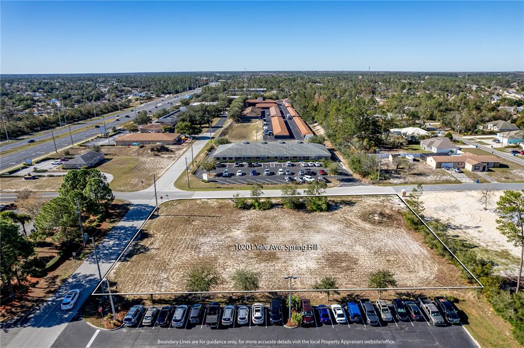 10201 YALE AVE, WEEKI WACHEE, FL — photo 4