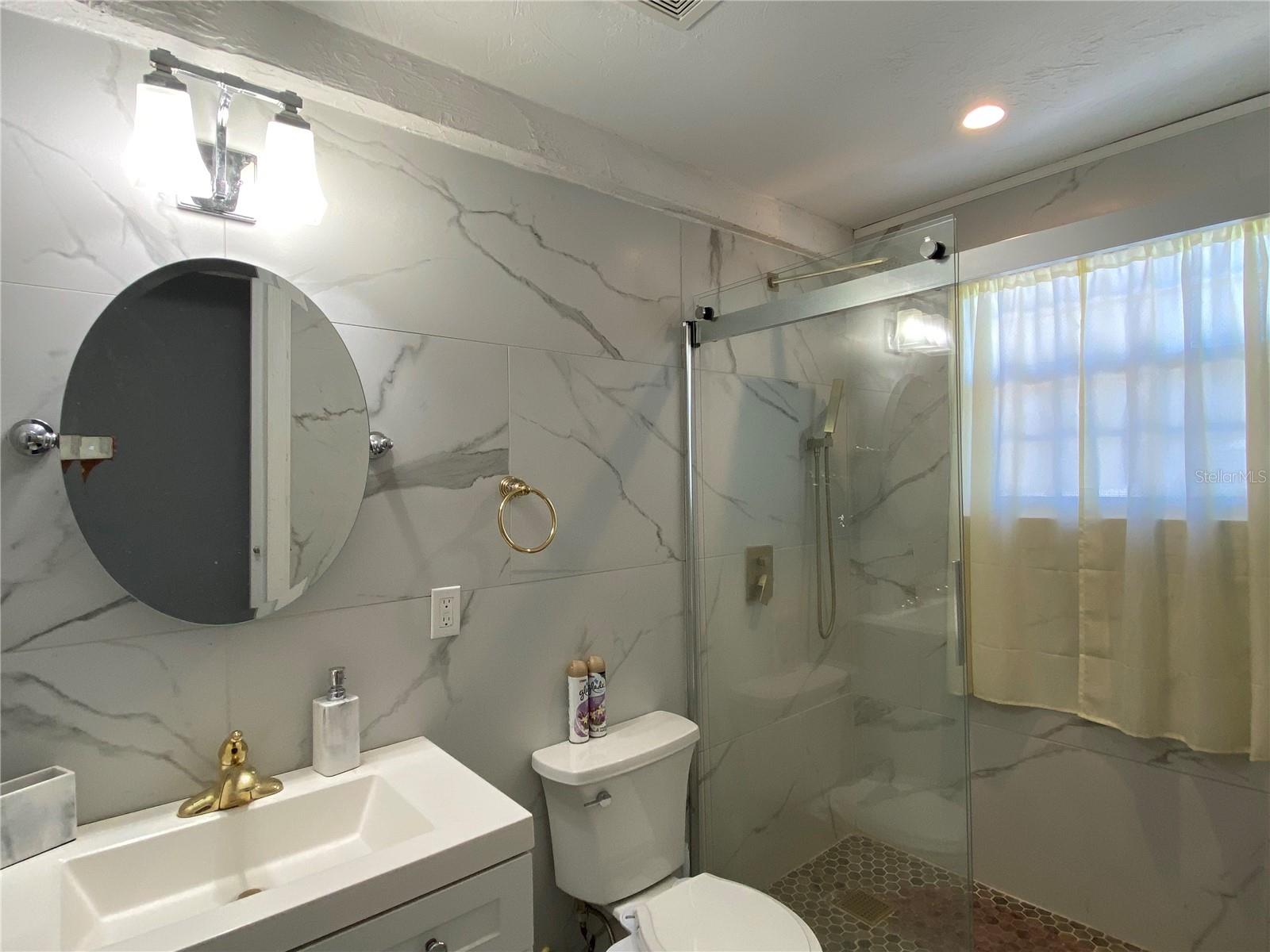 910 LAKE AVE, EDGEWATER, FL — photo 15