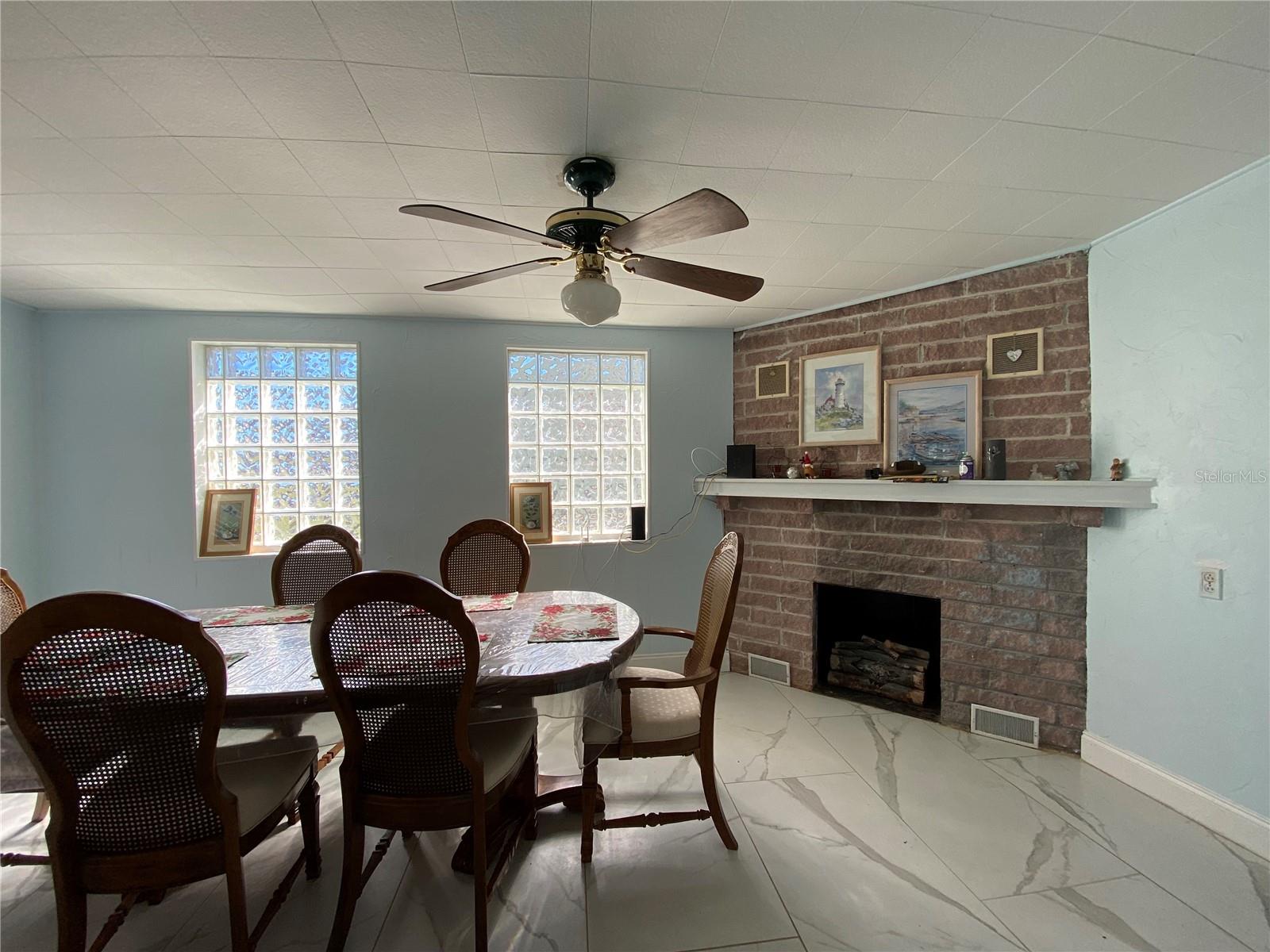 910 LAKE AVE, EDGEWATER, FL — photo 7