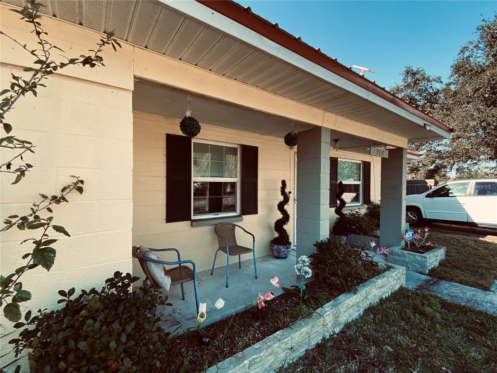 910 LAKE AVE, EDGEWATER, FL