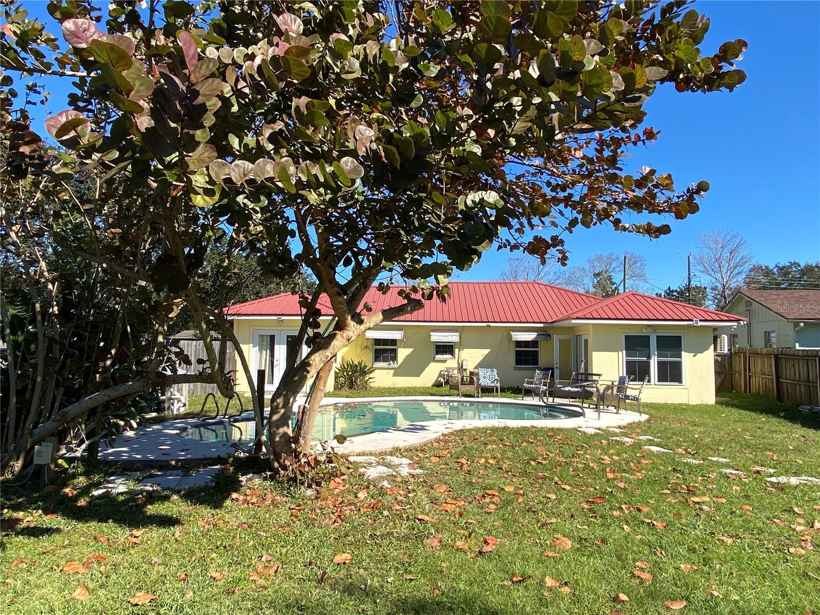 910 LAKE AVE, EDGEWATER, FL — photo 22