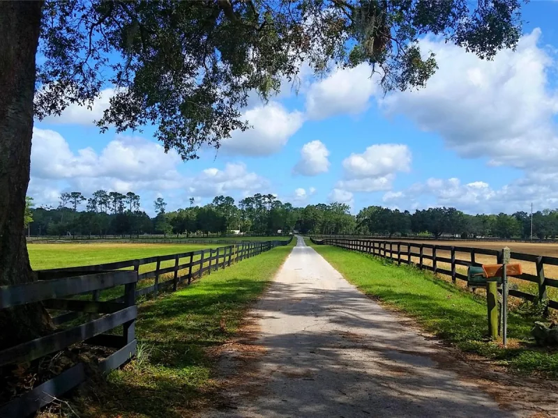 3570 NW 63RD ST, OCALA, FL