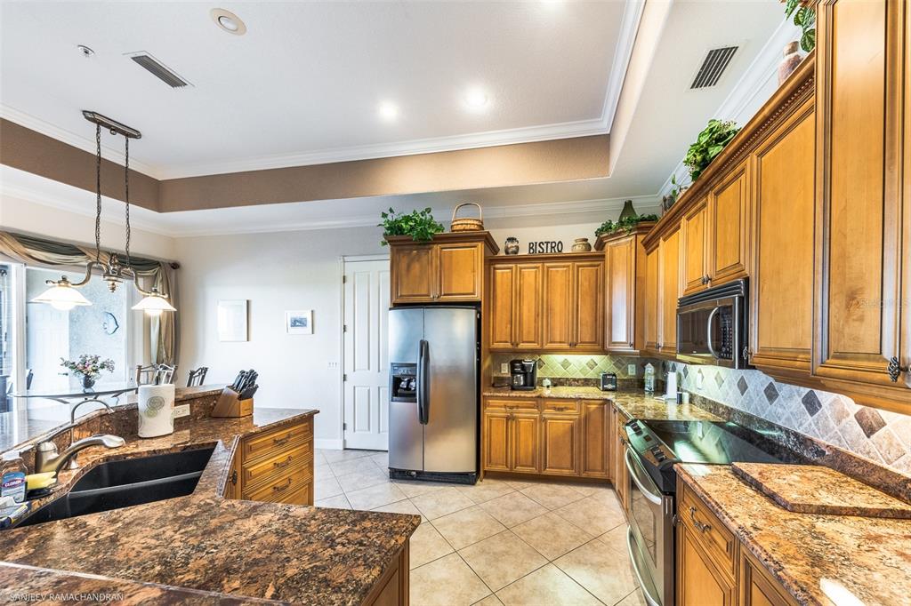 290 LEWIS CIR #131, PUNTA GORDA, FL — photo 19