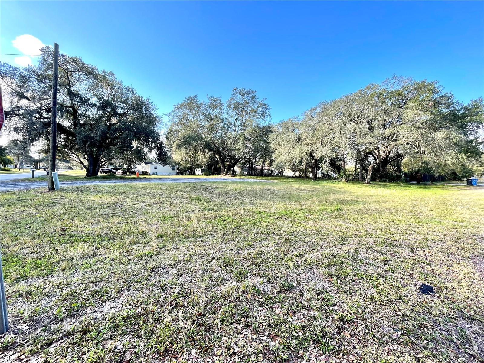 14820 N 15TH ST, LUTZ, FL