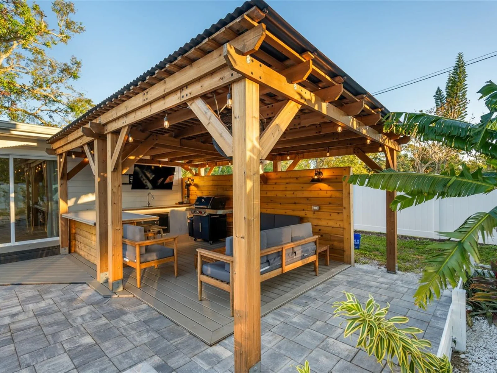 326 S LIME AVE, SARASOTA, FL — photo 42