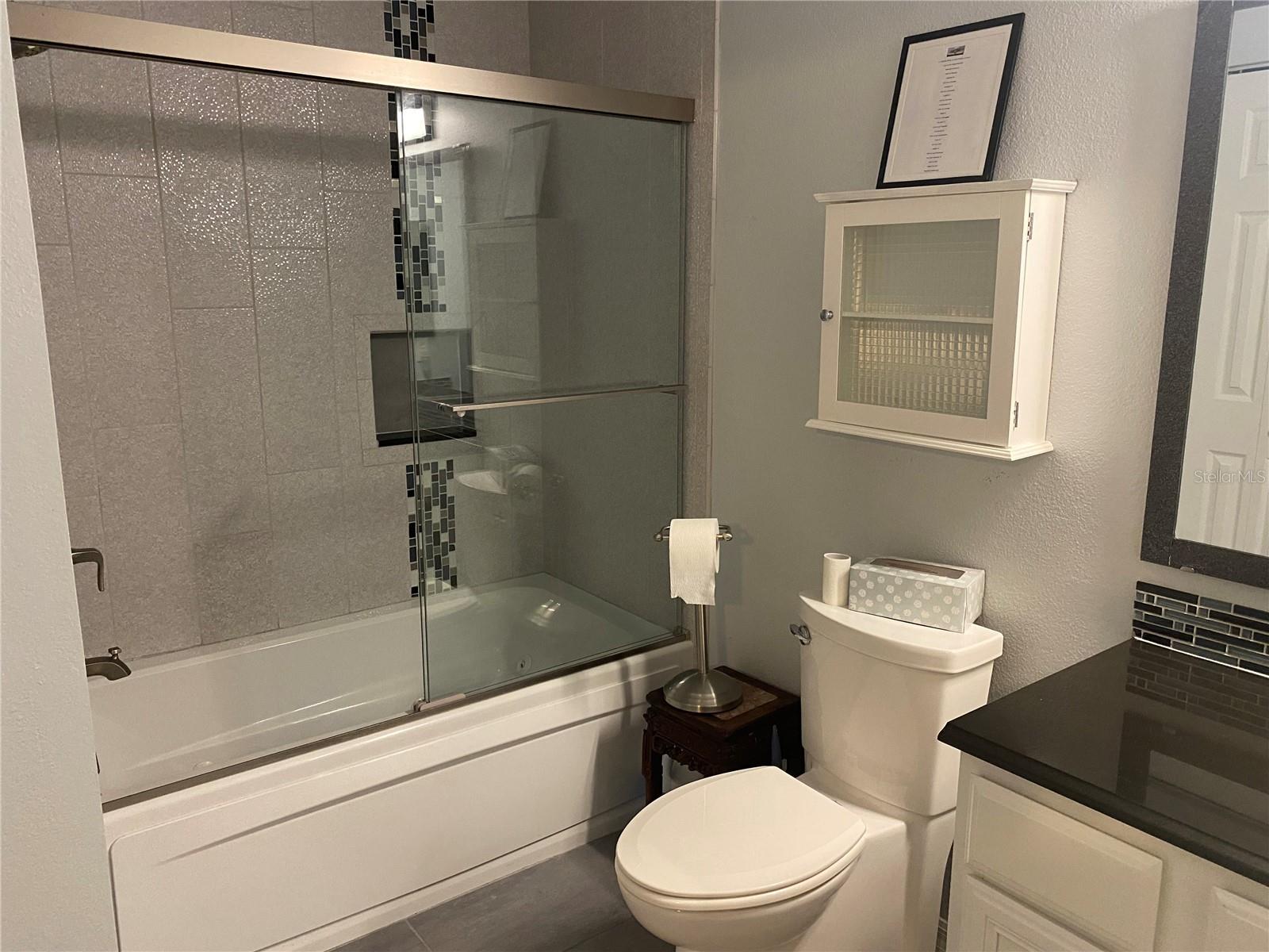 1010 VILLAGIO CIR #106, SARASOTA, FL — photo 8