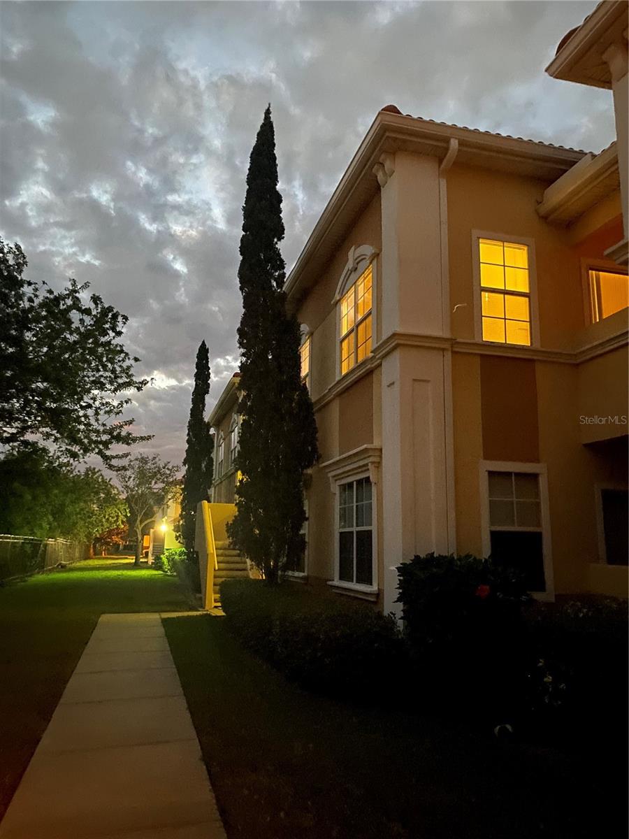1010 VILLAGIO CIR #106, SARASOTA, FL