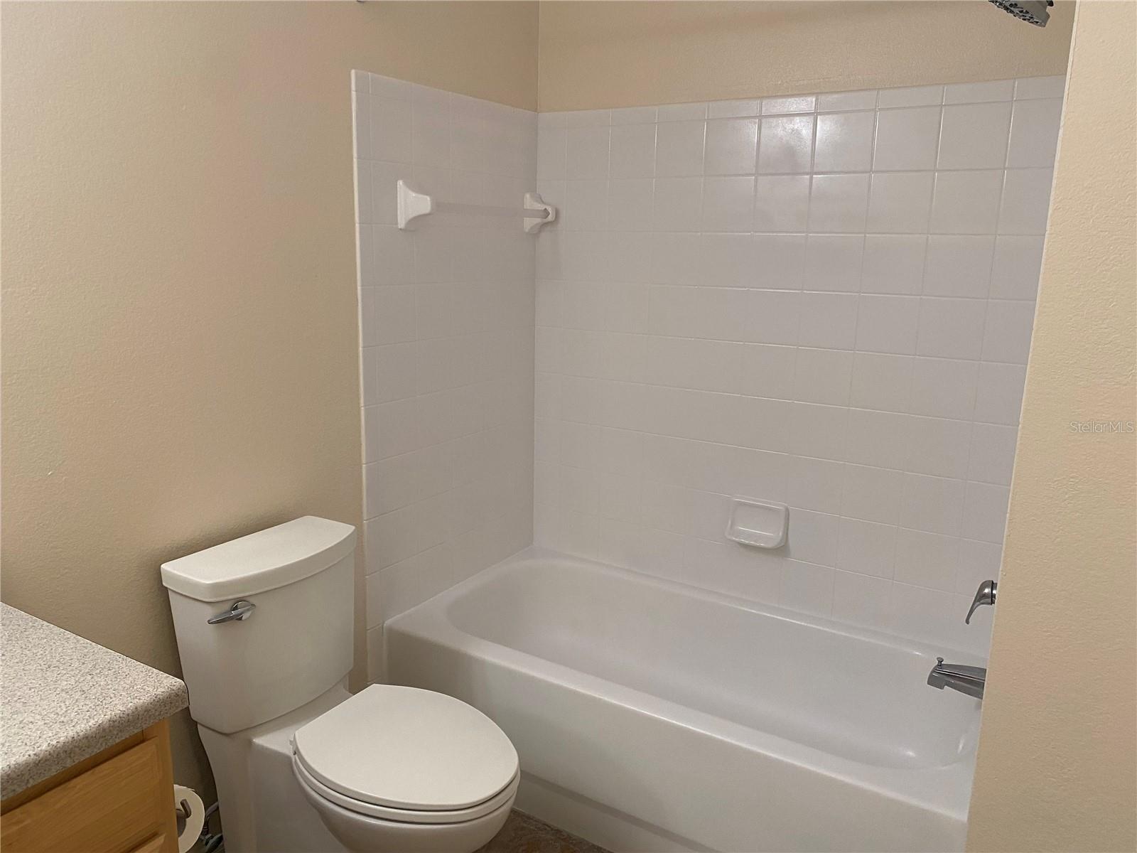 1010 VILLAGIO CIR #106, SARASOTA, FL — photo 6