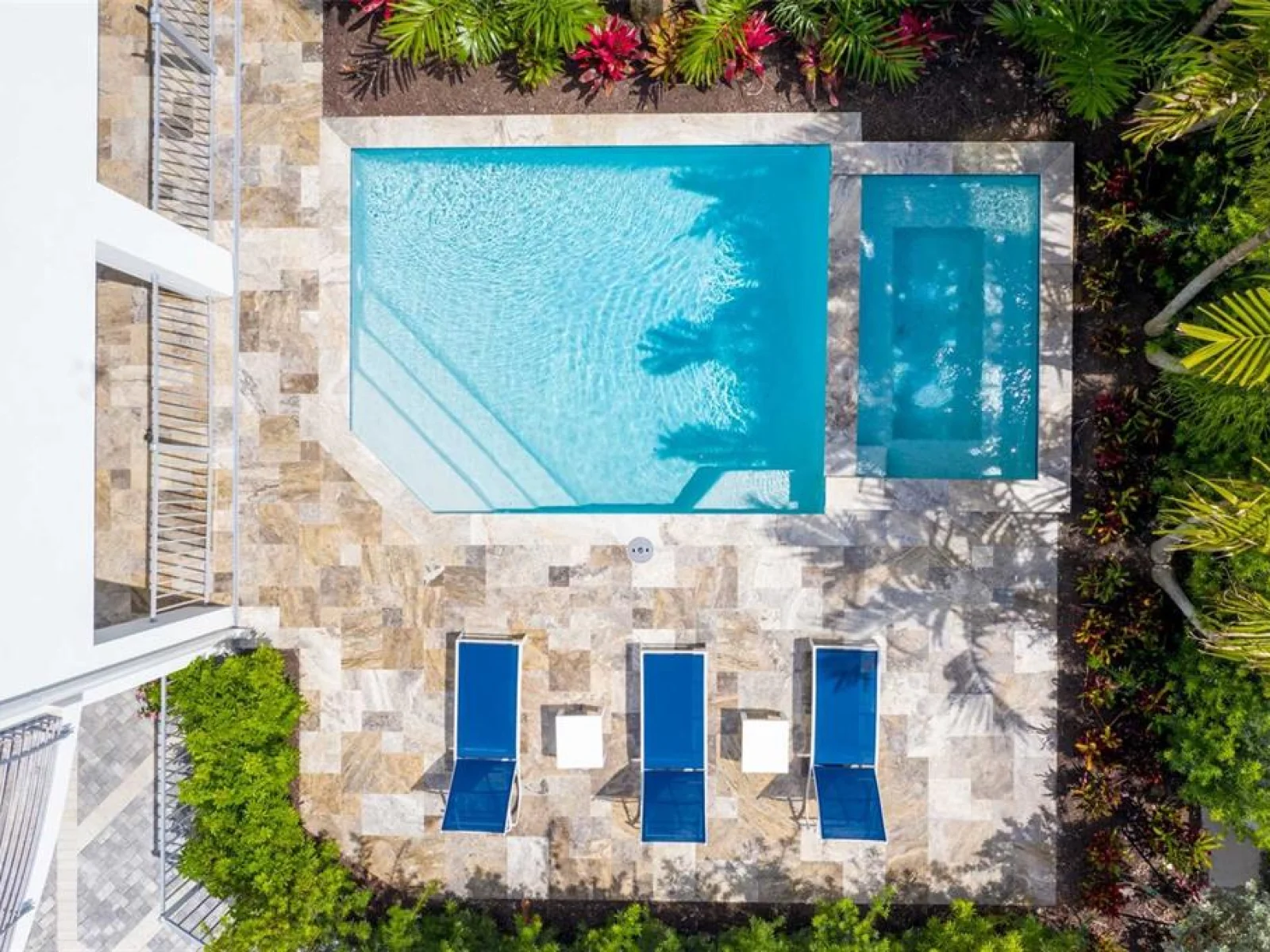 1140 SEASIDE DR #101, SARASOTA, FL — photo 2