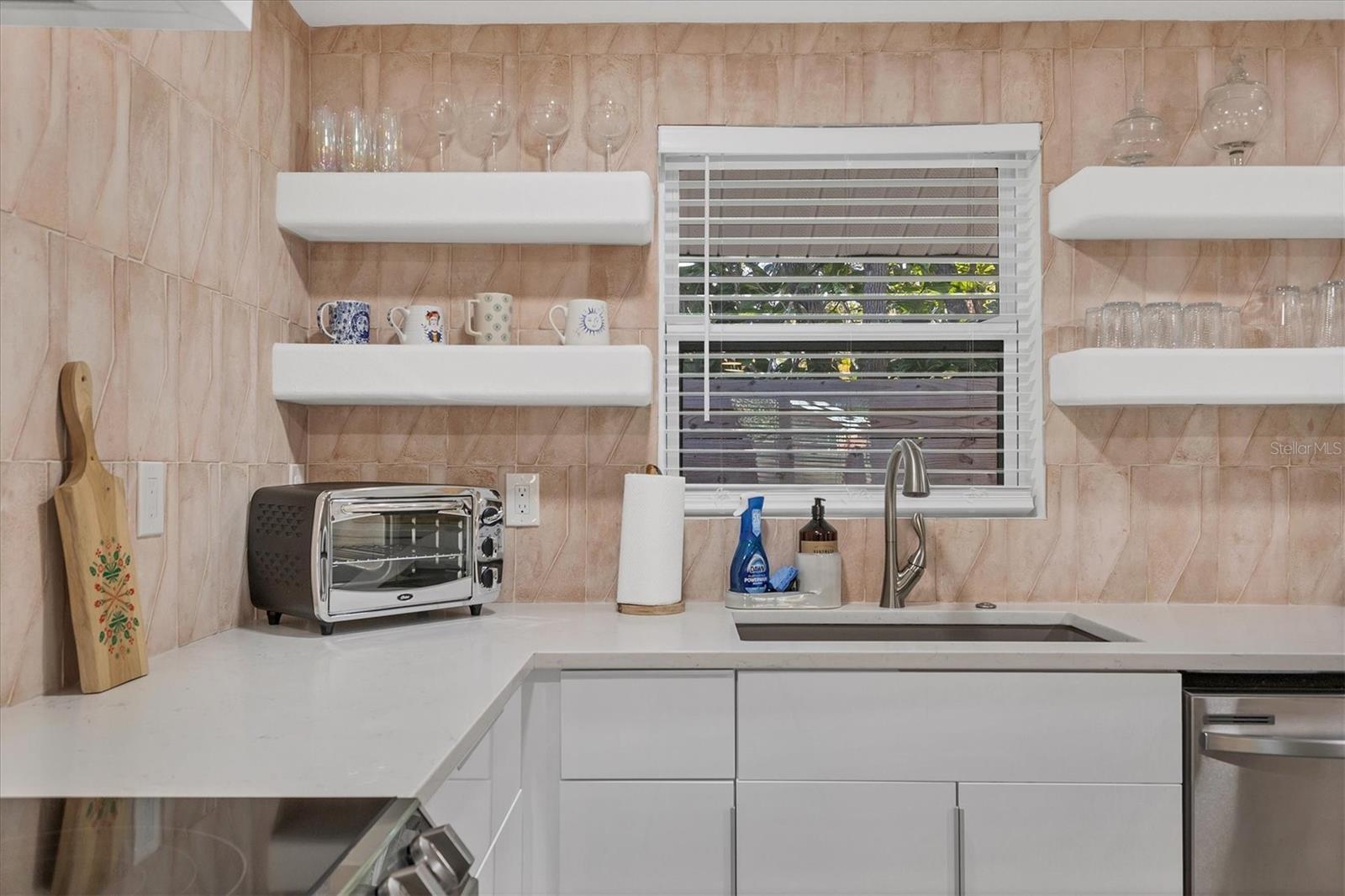 2441 NOVUS ST, SARASOTA, FL — photo 9