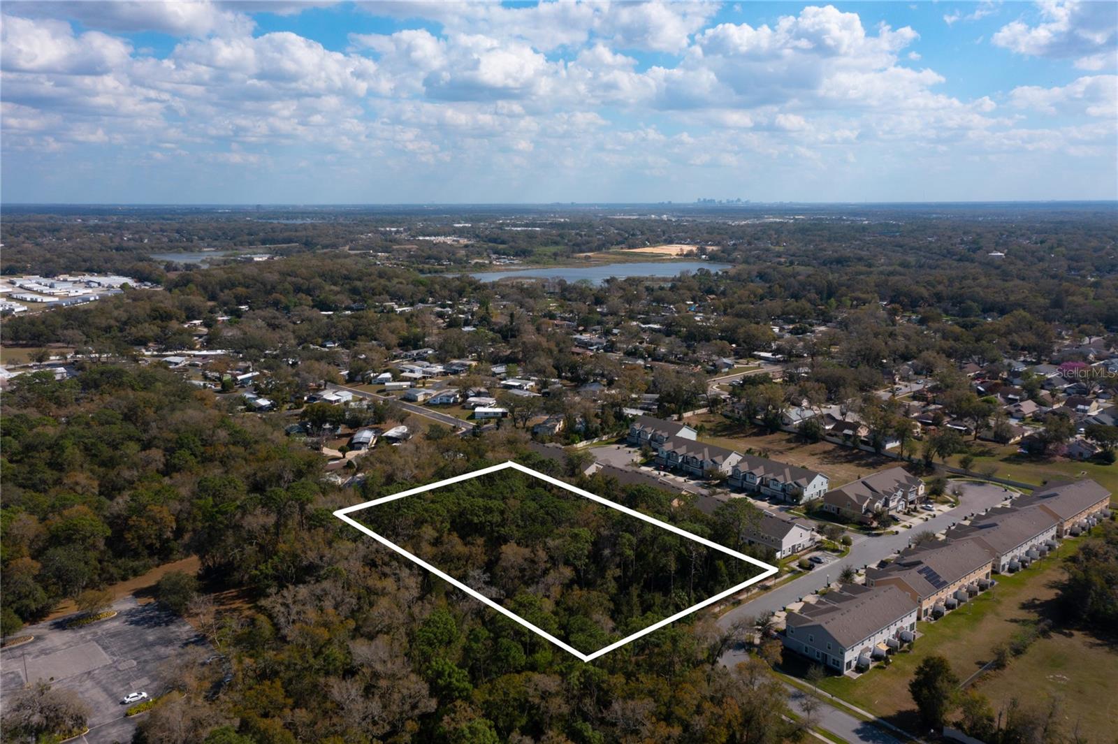E. 10th Street COUNTRYMEN COURT., APOPKA, FL — photo 17
