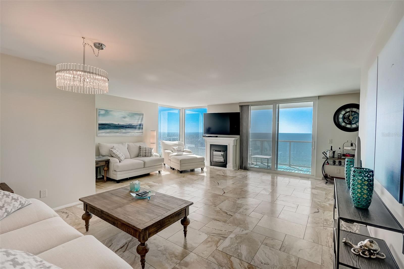 2425 GULF OF MEXICO DR #14B, LONGBOAT KEY, FL — photo 2