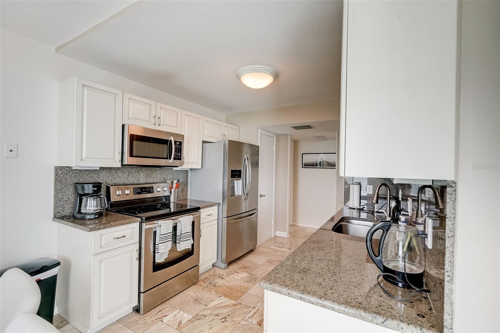 2425 GULF OF MEXICO DR #14B, LONGBOAT KEY, FL — photo 8