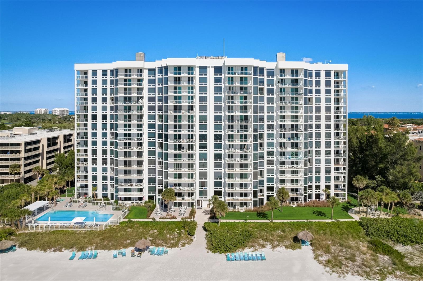 2425 GULF OF MEXICO DR #14B, LONGBOAT KEY, FL — photo 38