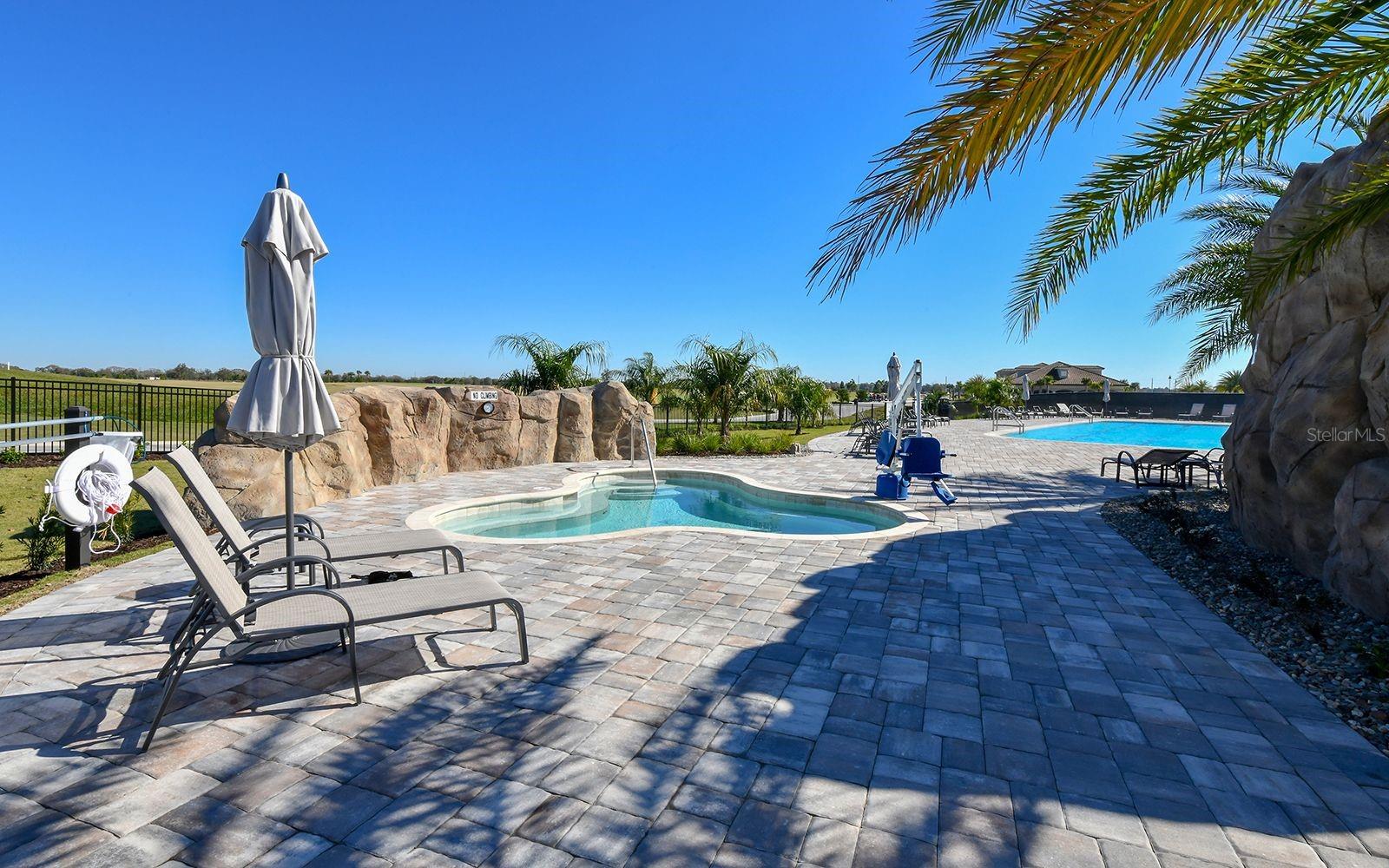 5721 PALMER CIR #201, BRADENTON, FL — photo 45