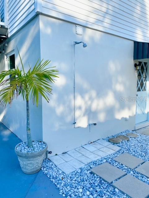 108 8TH ST, BELLEAIR BEACH, FL — photo 37