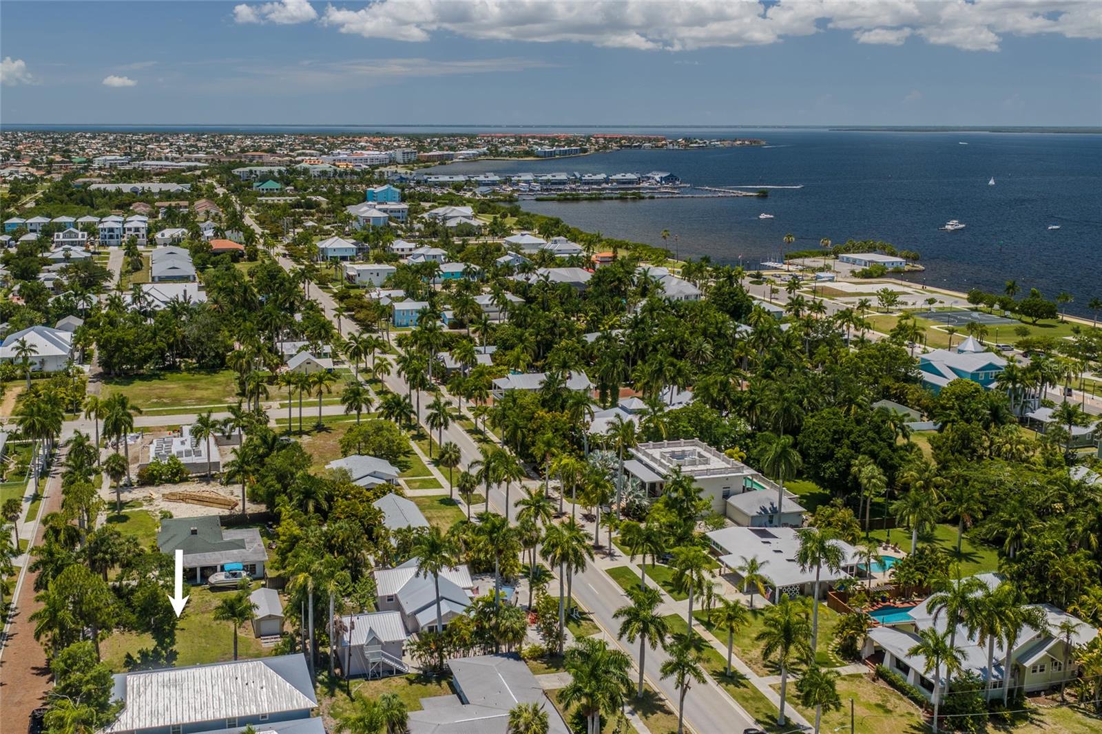 610 TRABUE AVE, PUNTA GORDA, FL