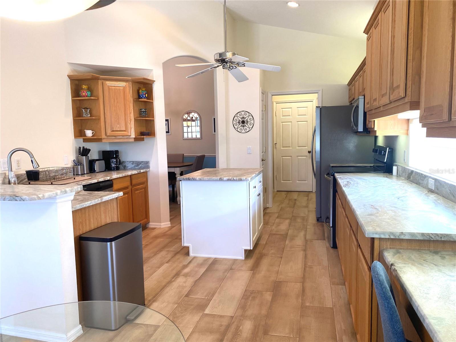 6372 ROOKERY CIR, BRADENTON, FL — photo 16