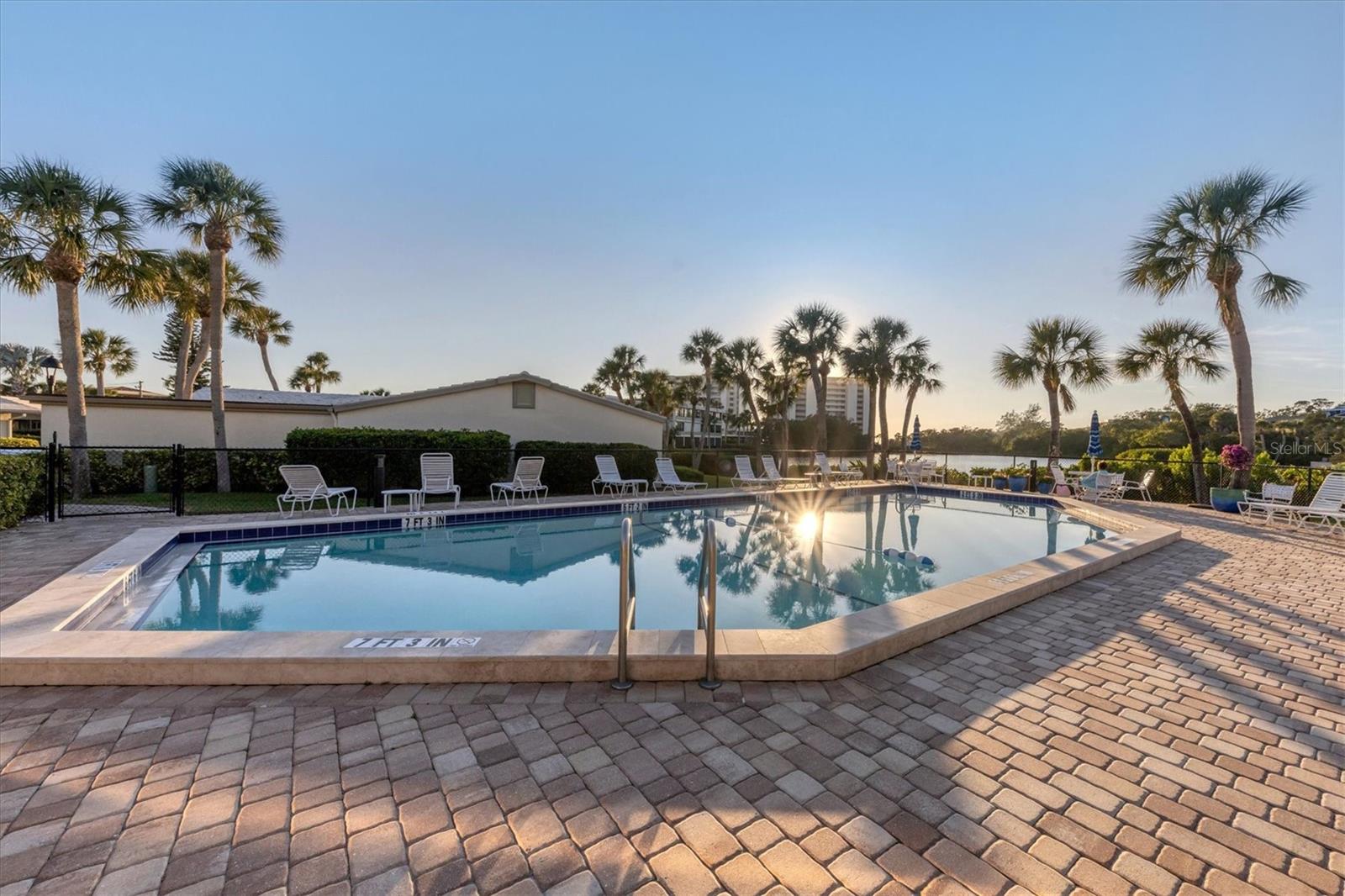 20 WHISPERING SANDS DR #903, SARASOTA, FL — photo 40