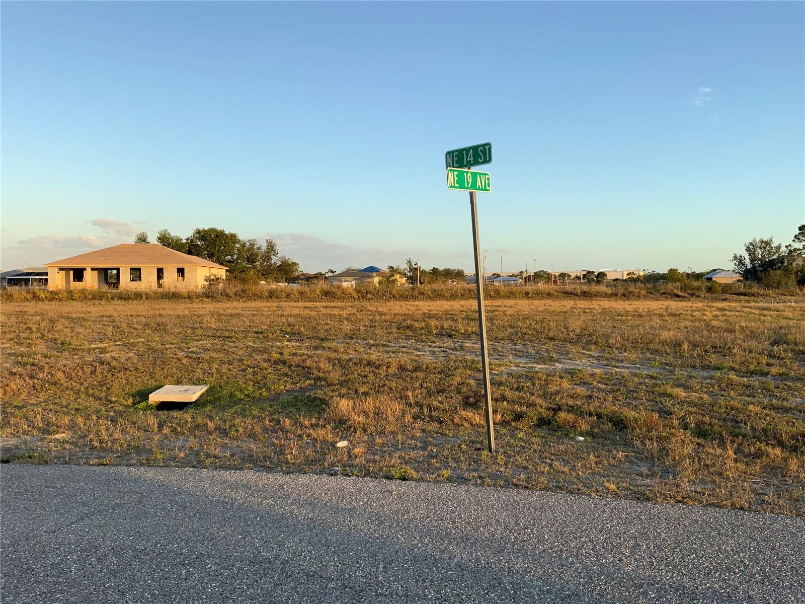 1830 NE 14TH ST, CAPE CORAL, FL — photo 2