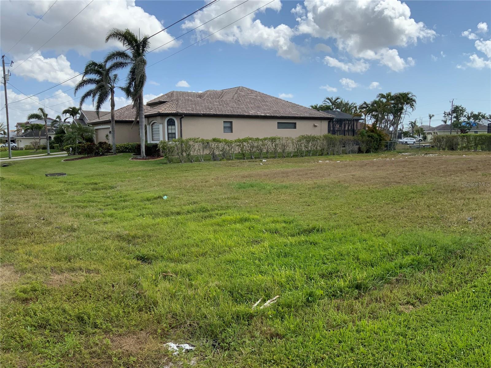 2510 MIRACLE PKWY, CAPE CORAL, FL — photo 7