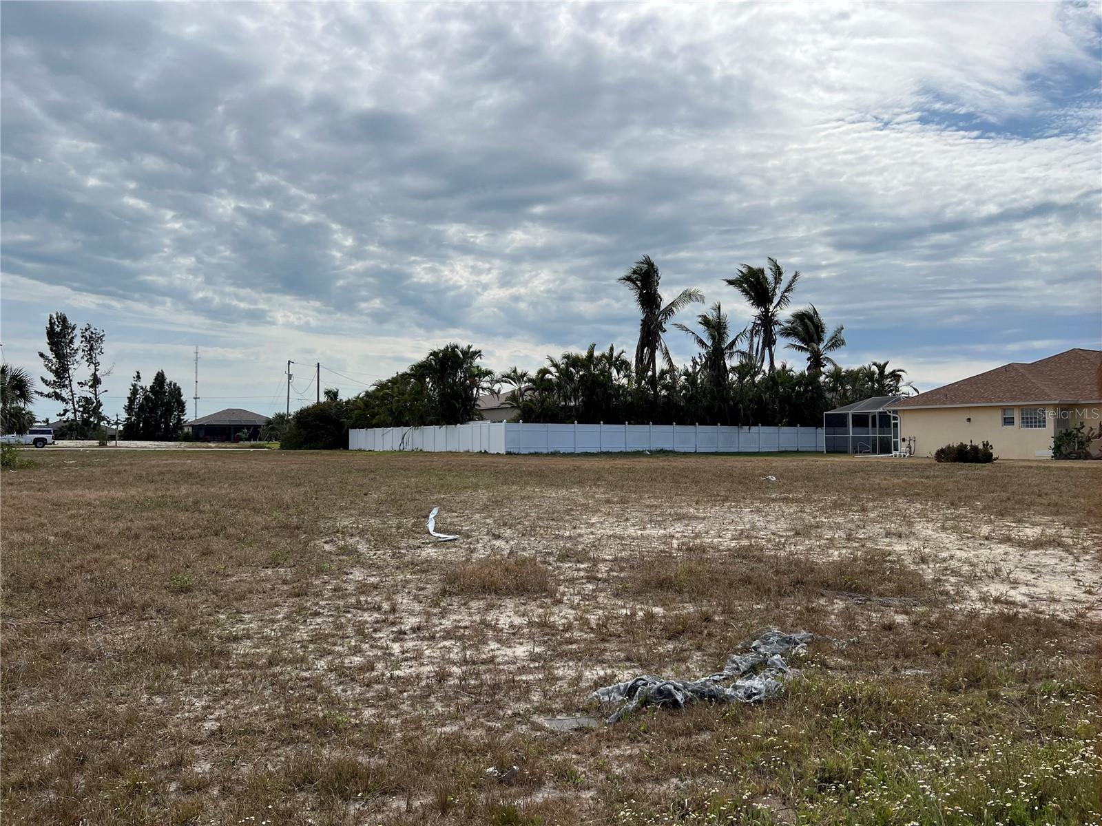2000 SW 28TH TER, CAPE CORAL, FL — photo 6