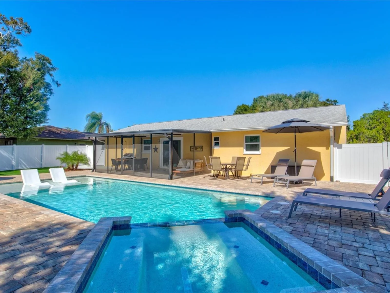 3210 WOOD ST, SARASOTA, FL — photo 8