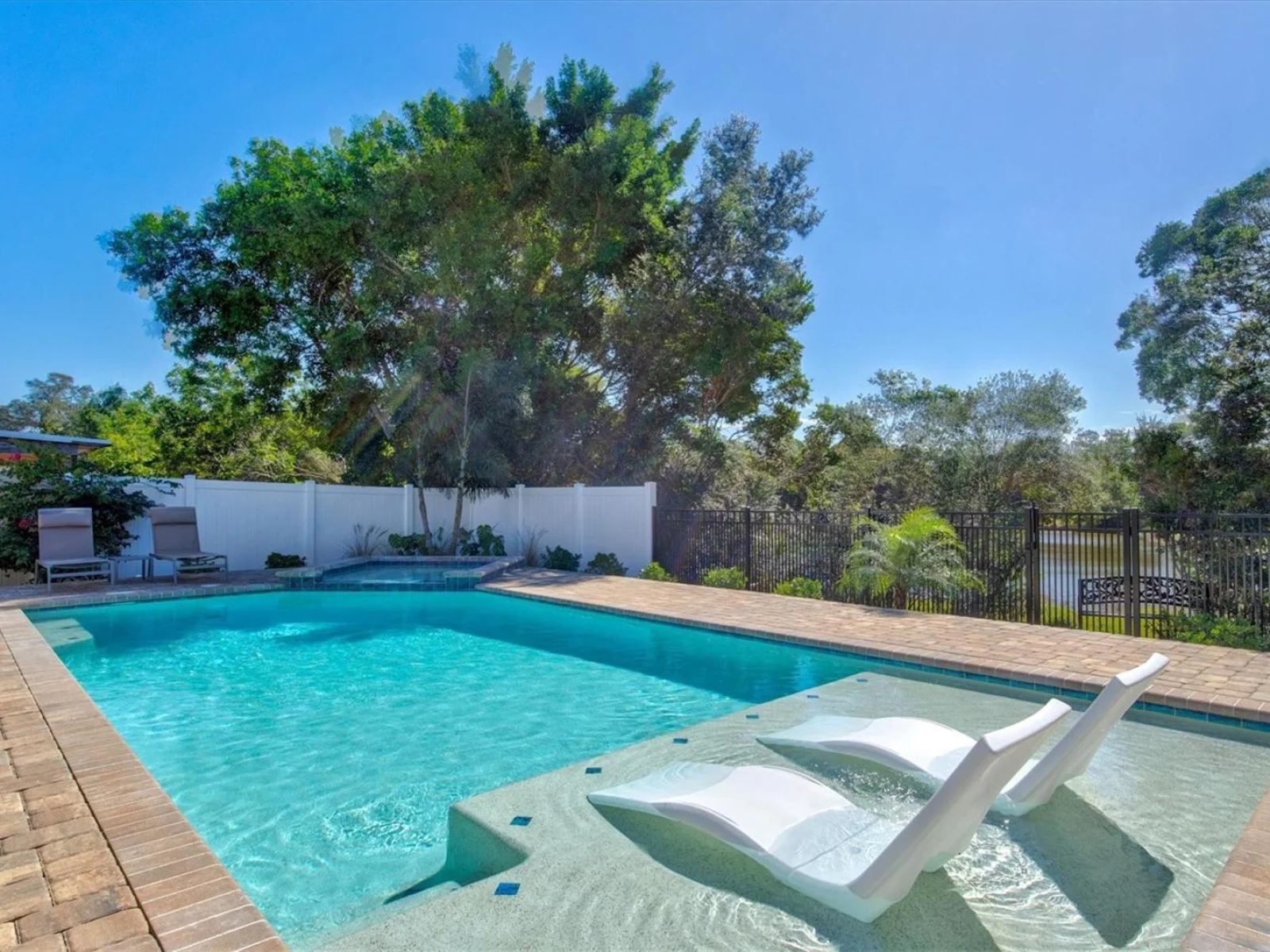 3210 WOOD ST, SARASOTA, FL — photo 4