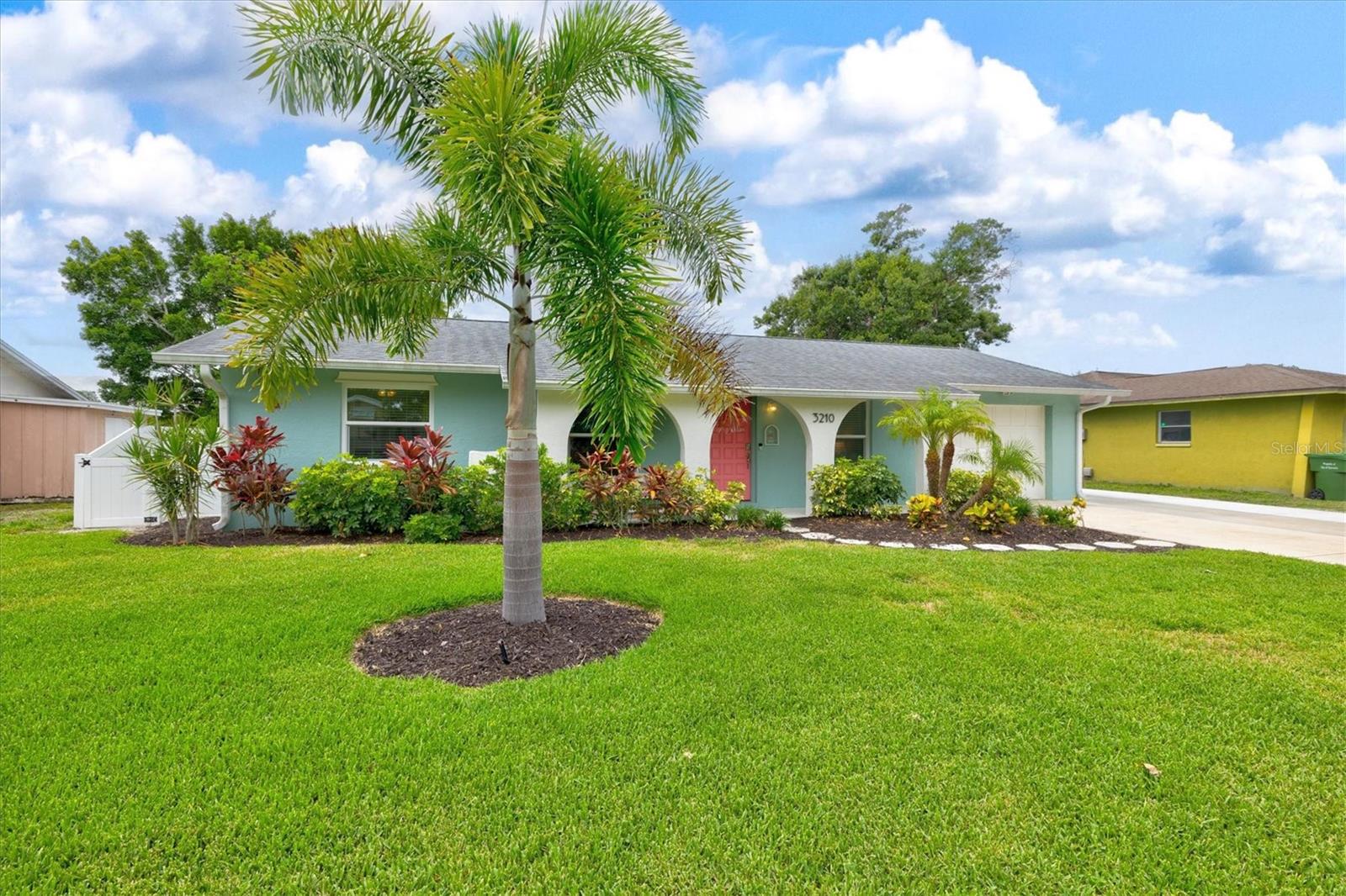 3210 WOOD ST, SARASOTA, FL