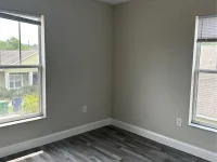 7706 N RIVERDALE AVE — photo 10