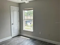 7706 N RIVERDALE AVE — photo 11