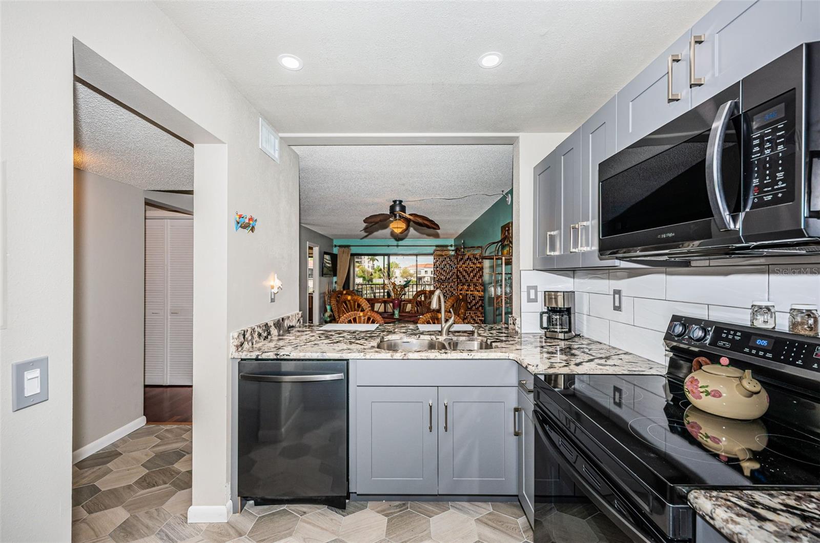 6281 BAHIA DEL MAR BLVD #208, ST PETERSBURG, FL — photo 9
