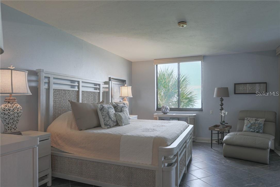 1925 GULF OF MEXICO DR #309, LONGBOAT KEY, FL — photo 14