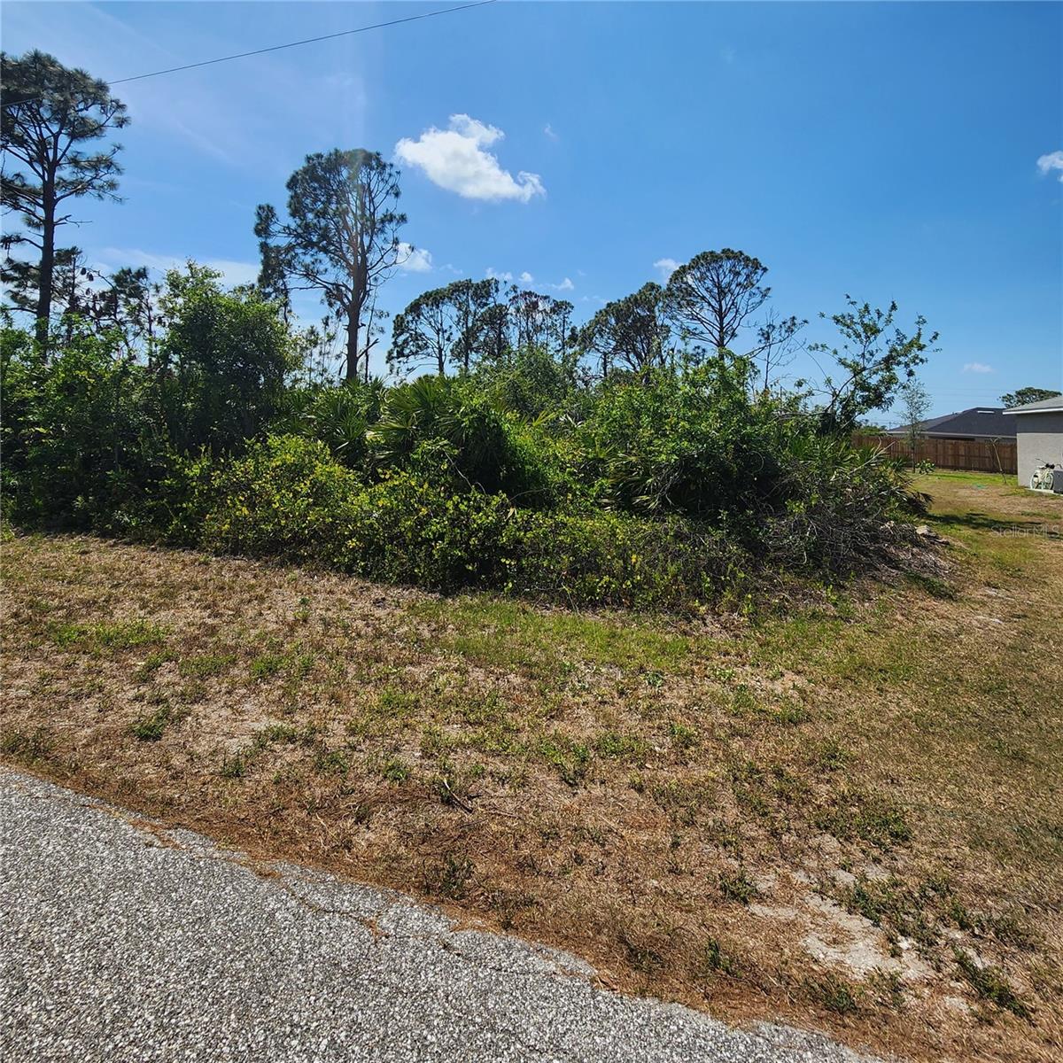 12282 APPLEBERG CIR, PORT CHARLOTTE, FL — photo 2
