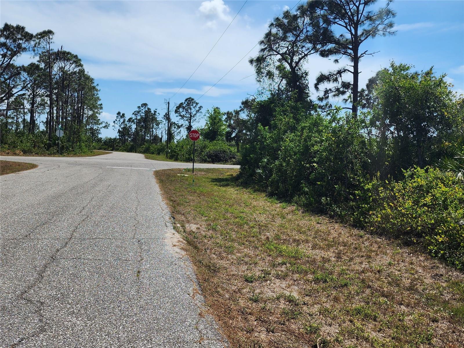12282 APPLEBERG CIR, PORT CHARLOTTE, FL — photo 4