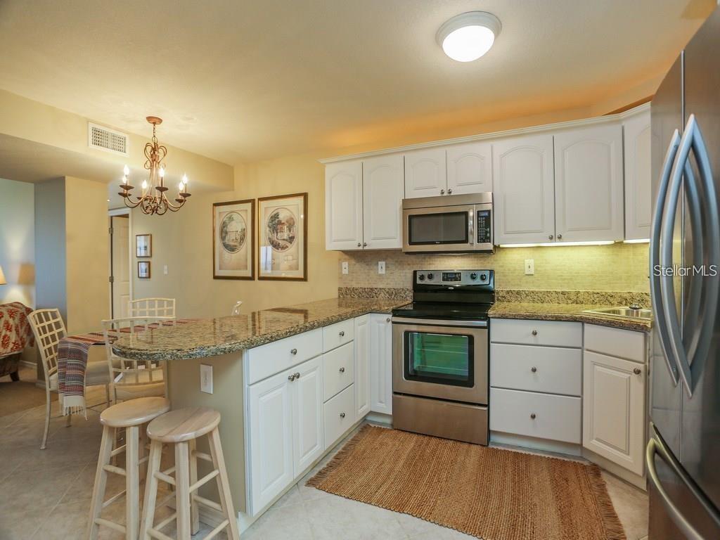 1050 LONGBOAT CLUB RD #502, LONGBOAT KEY, FL — photo 8