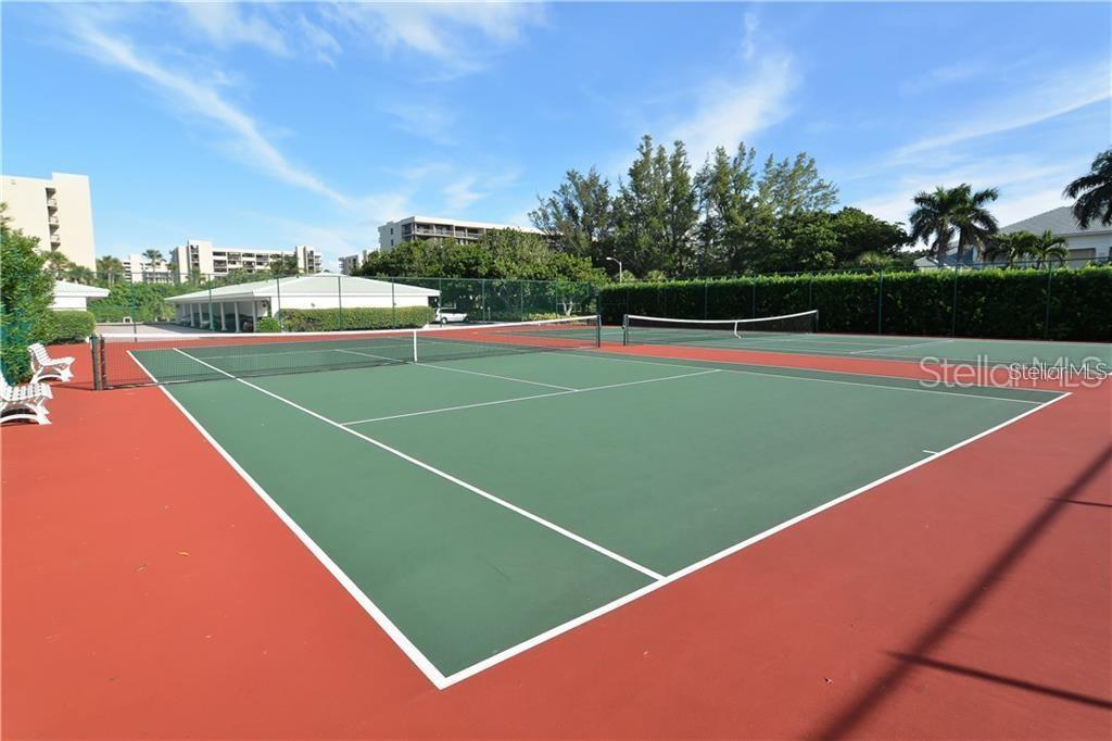 1050 LONGBOAT CLUB RD #502, LONGBOAT KEY, FL — photo 22