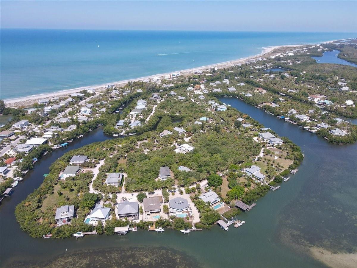 14 BAYSHORE CIR, PLACIDA, FL — photo 2