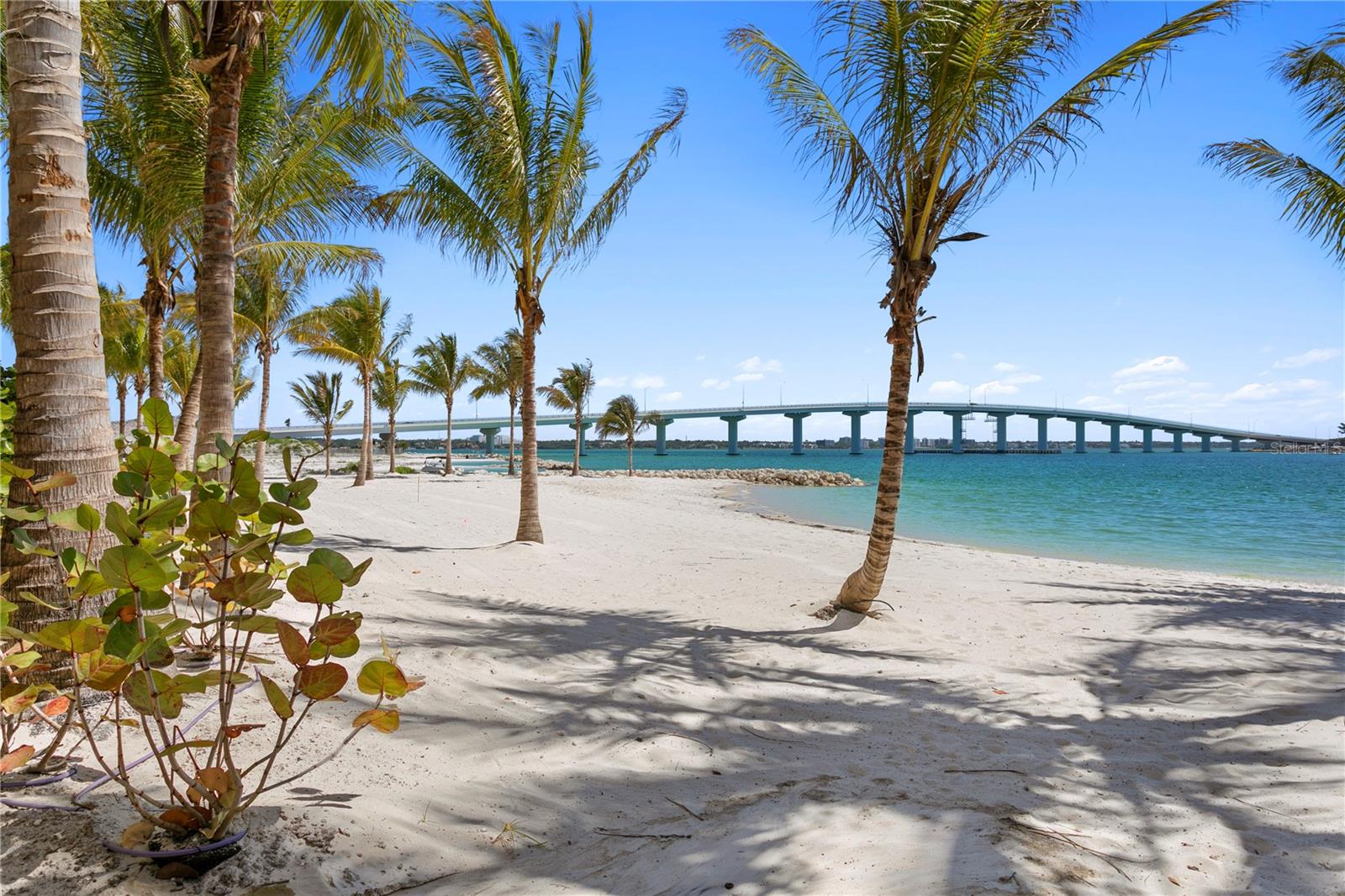 691 S GULFVIEW BLVD #1412, CLEARWATER BEACH, FL — photo 40