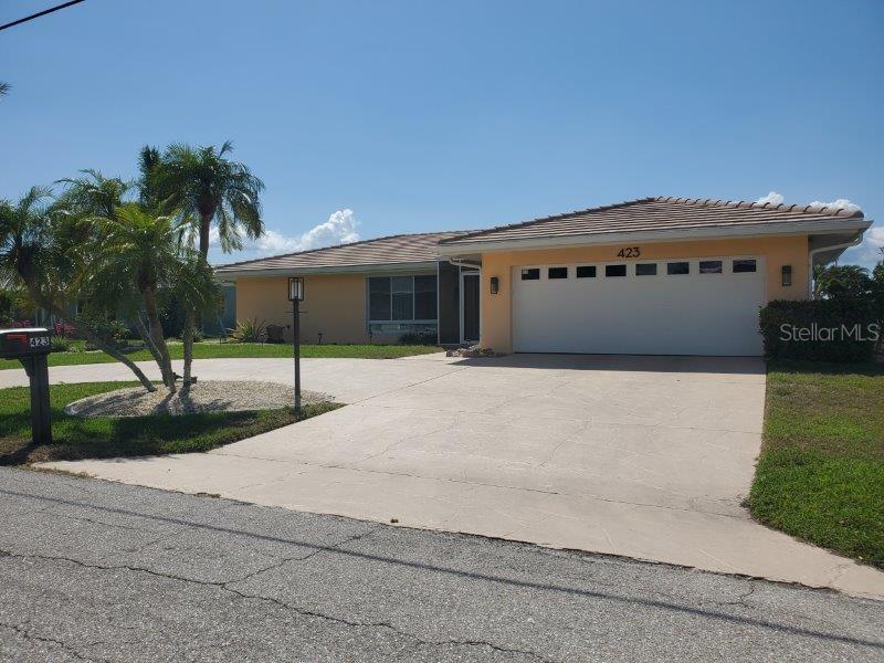423 MATARES DR, PUNTA GORDA, FL