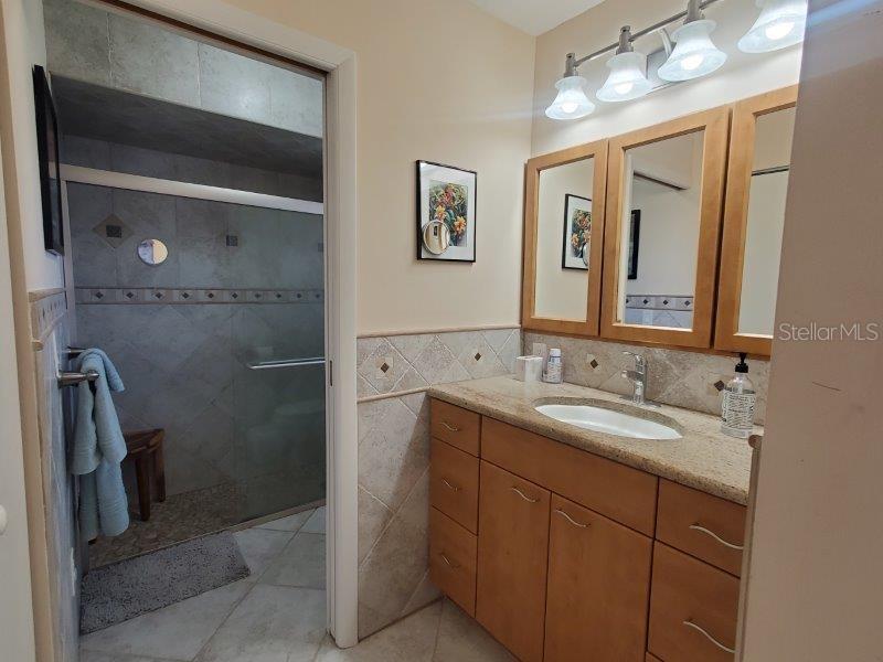 423 MATARES DR, PUNTA GORDA, FL — photo 15