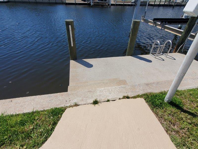 423 MATARES DR, PUNTA GORDA, FL — photo 21
