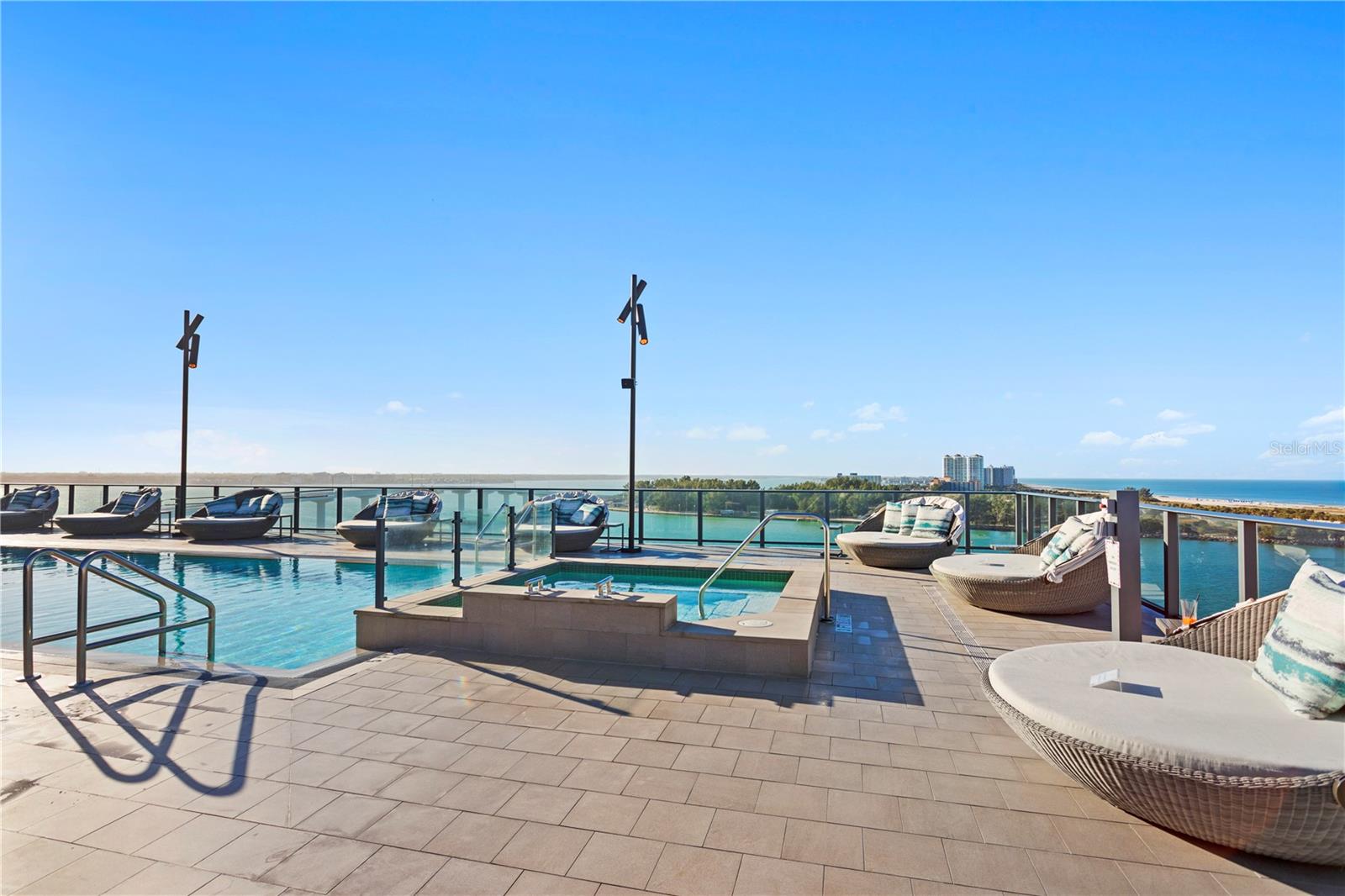 691 S GULFVIEW BLVD #1011, CLEARWATER BEACH, FL — photo 85