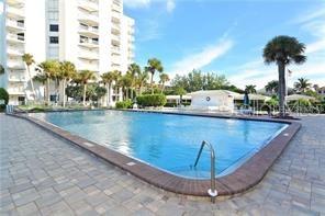 1050 LONGBOAT CLUB RD #804, LONGBOAT KEY, FL — photo 5