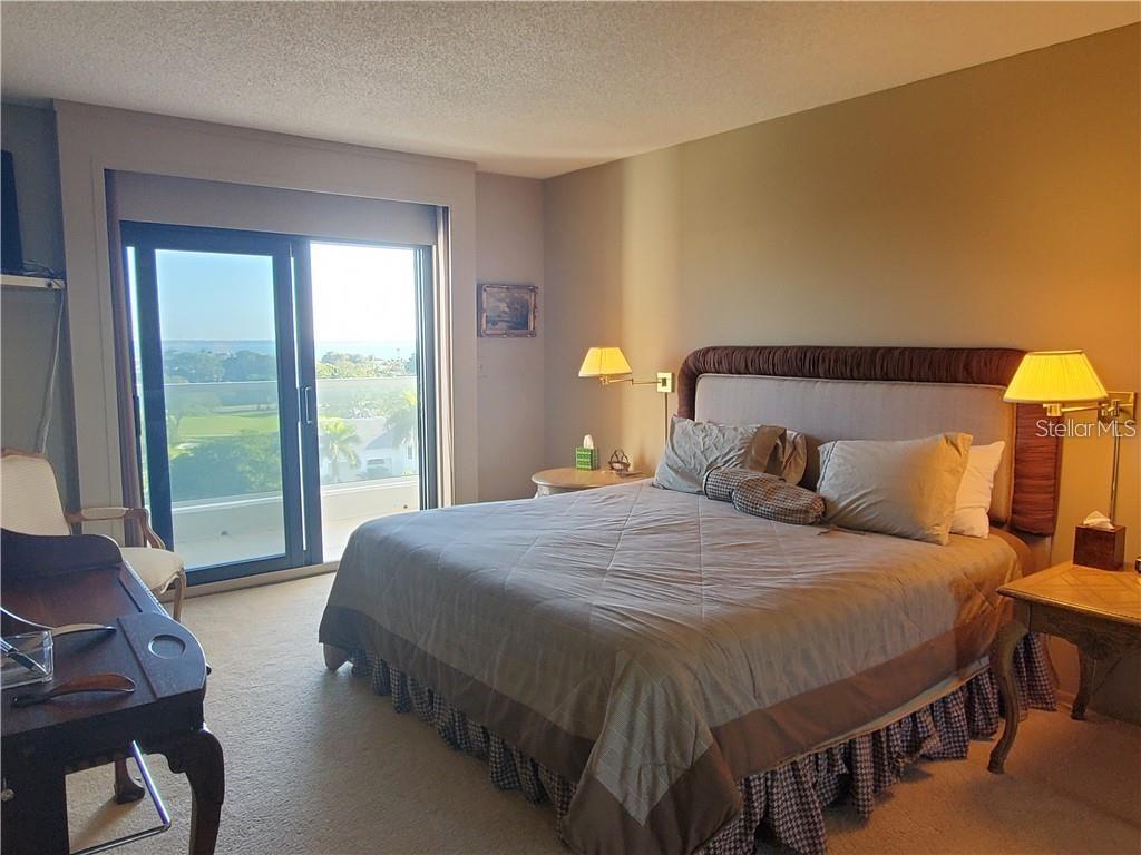 1050 LONGBOAT CLUB RD #804, LONGBOAT KEY, FL — photo 17