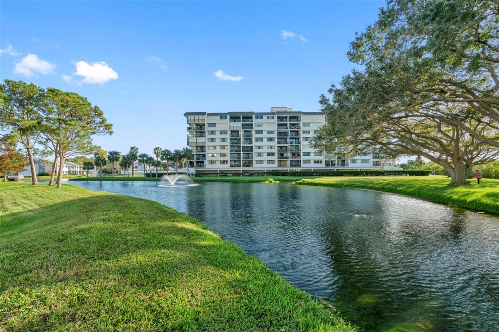 11730 SHIPWATCH DR #305, LARGO, FL — photo 23