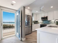 2110 BENJAMIN FRANKLIN DR #503SEA — photo 4
