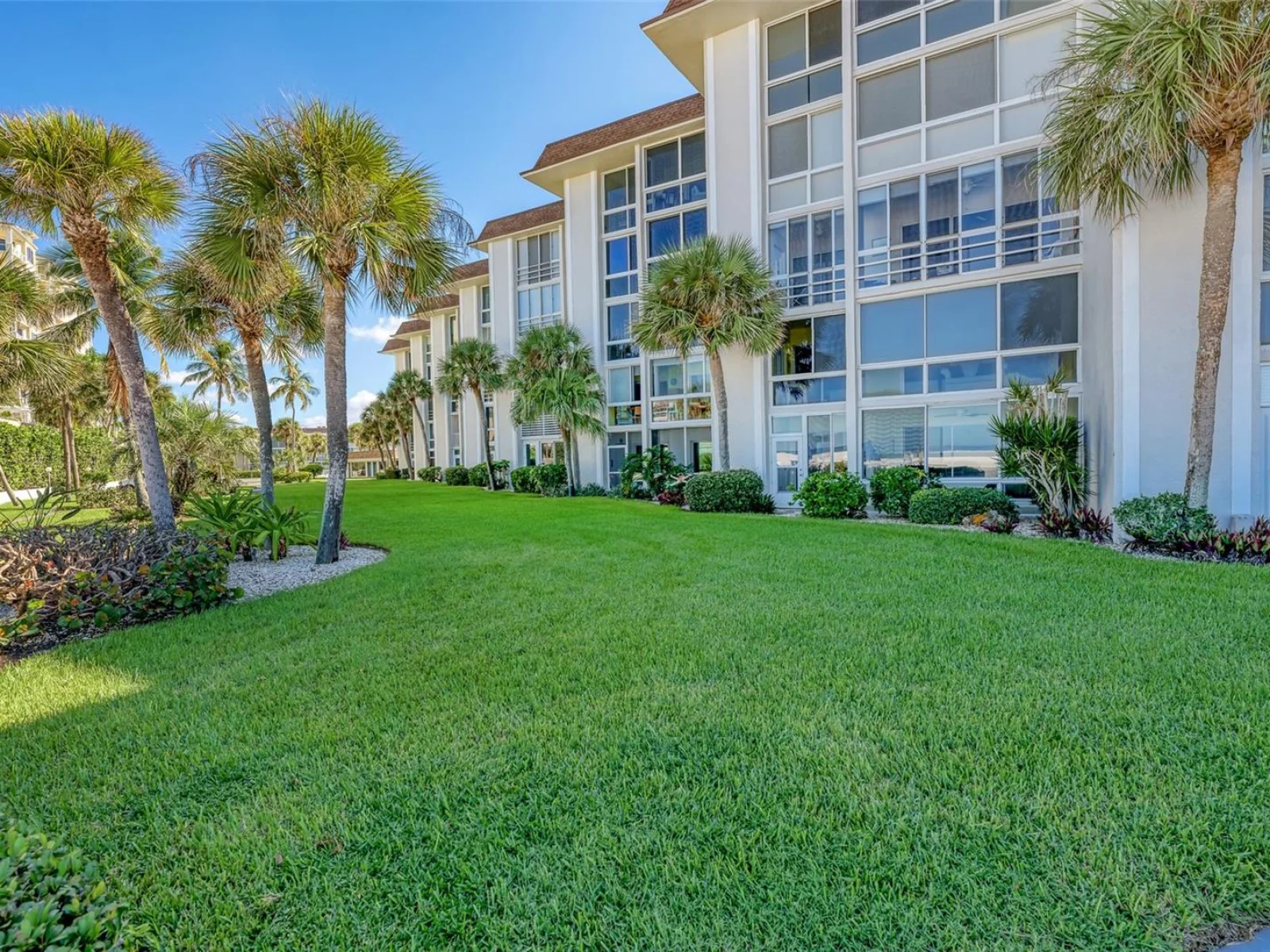 2110 BENJAMIN FRANKLIN DR #503SEA, SARASOTA, FL — photo 26
